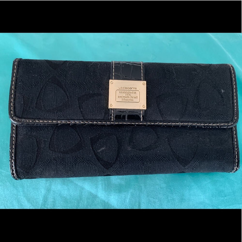 Liz Claiborne black wallet